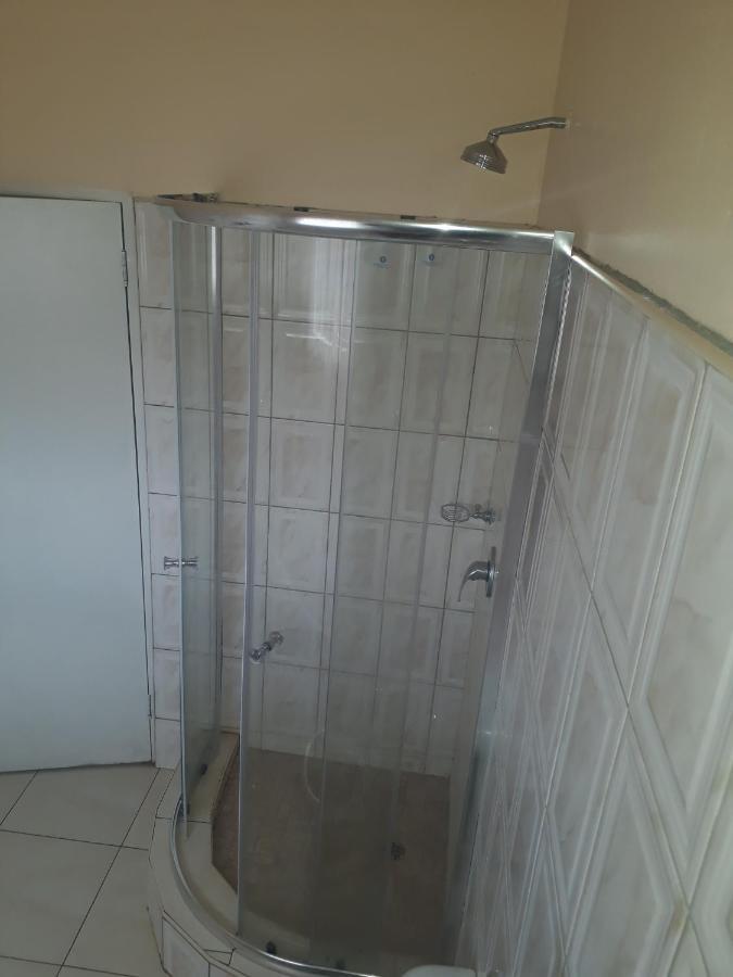 Chitova'S Guesthouse Air Terjun Victoria Bagian luar foto